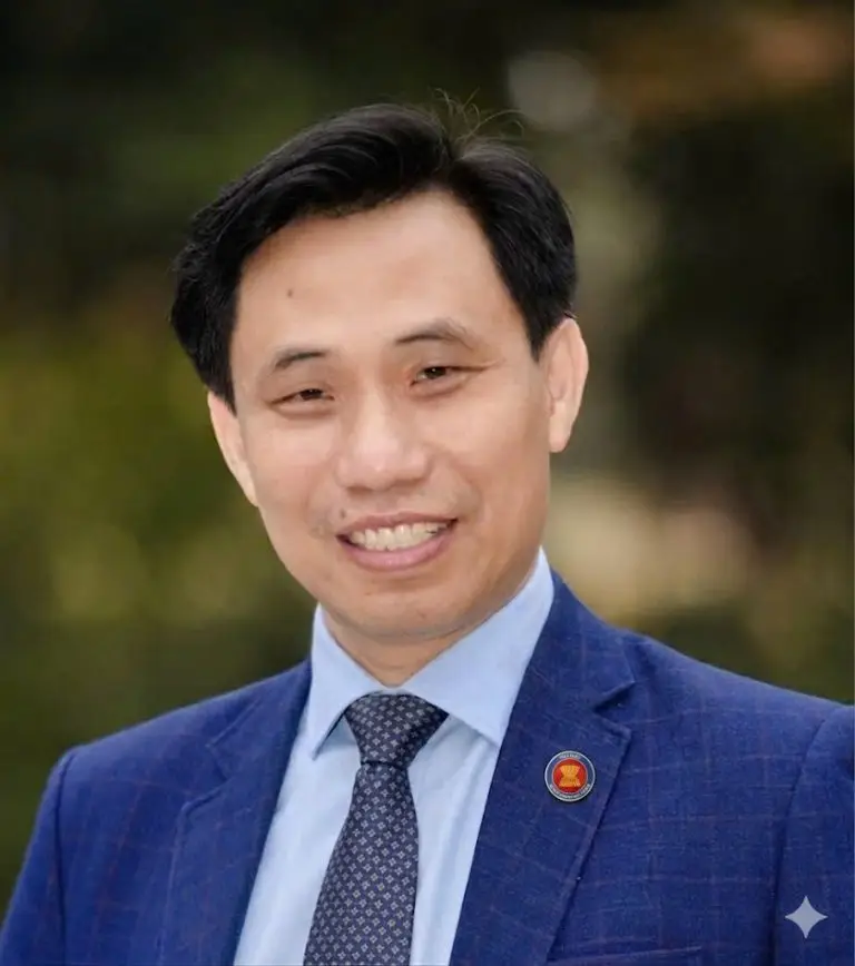 Tiến sĩ Nguyễn Thanh Hoàn